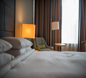 HoteL24 7